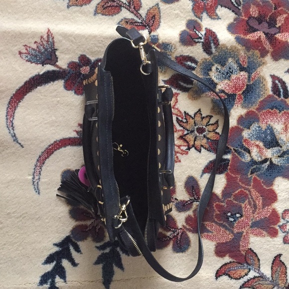 Michael Kors Purse - Picture 2 of 3